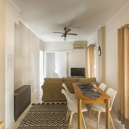 Francis Getaway In Pireaus Apartment *