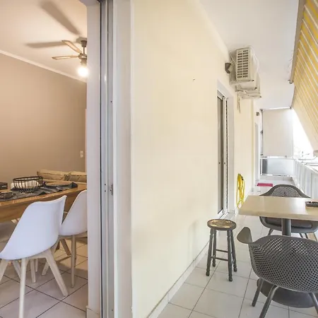 Apartment Francis Getaway In Pireaus